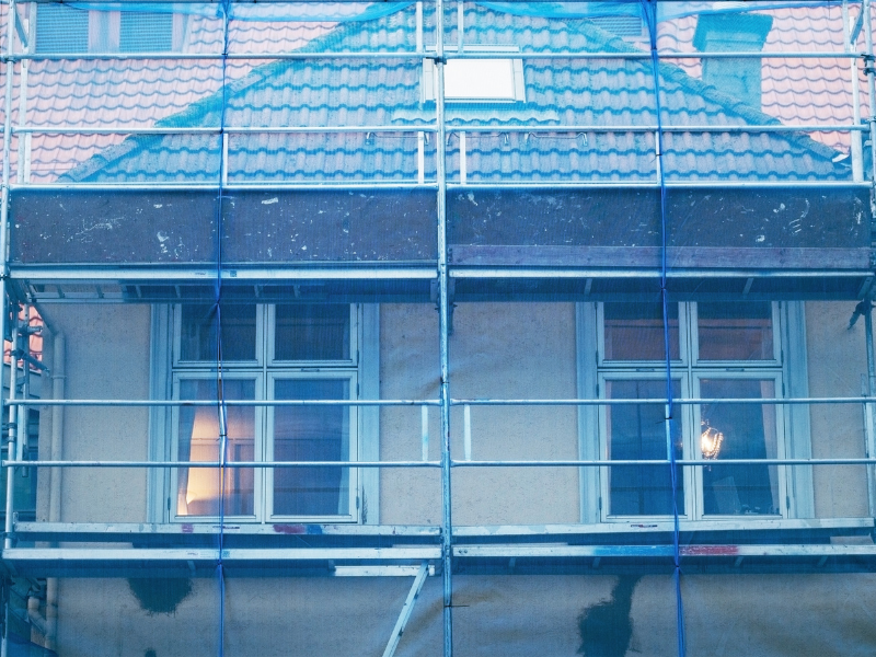 Restauro facciate a Massa Finalese